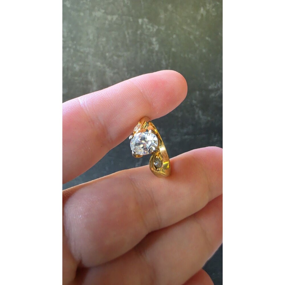 Clear Glass Gold Tone Metal Ring Size 5 Vintage Costume Jewelry READ Description